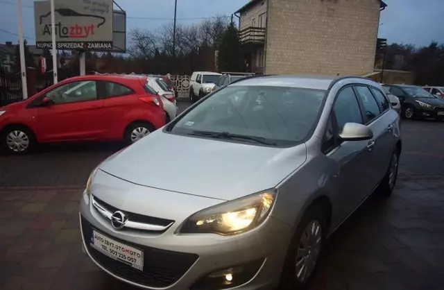 OPEL Astra 