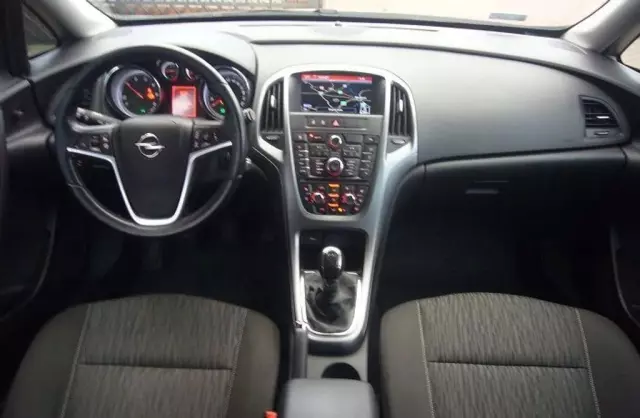 OPEL Astra 