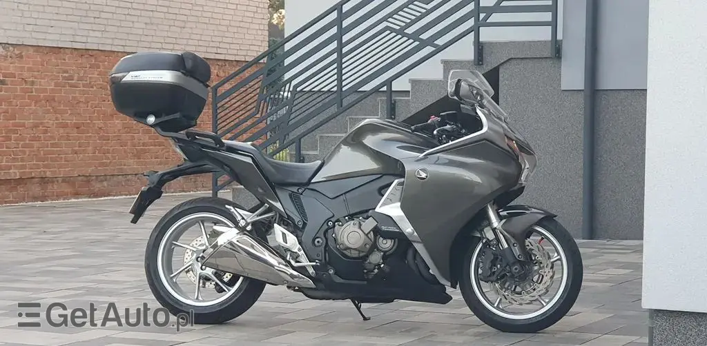 HONDA VFR1200F C ABS DCT 