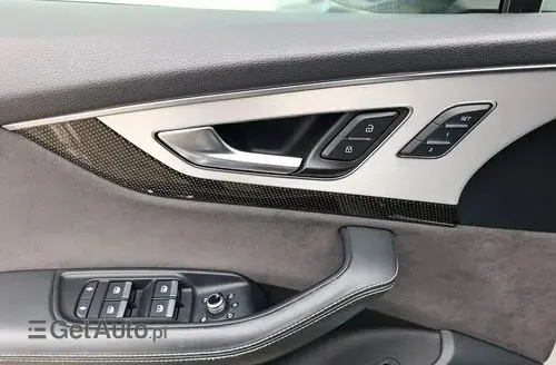 AUDI SQ7 