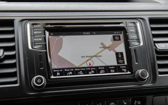 VOLKSWAGEN Caravelle 2.0 BiTDI L1 Comfortline 4Motion DSG