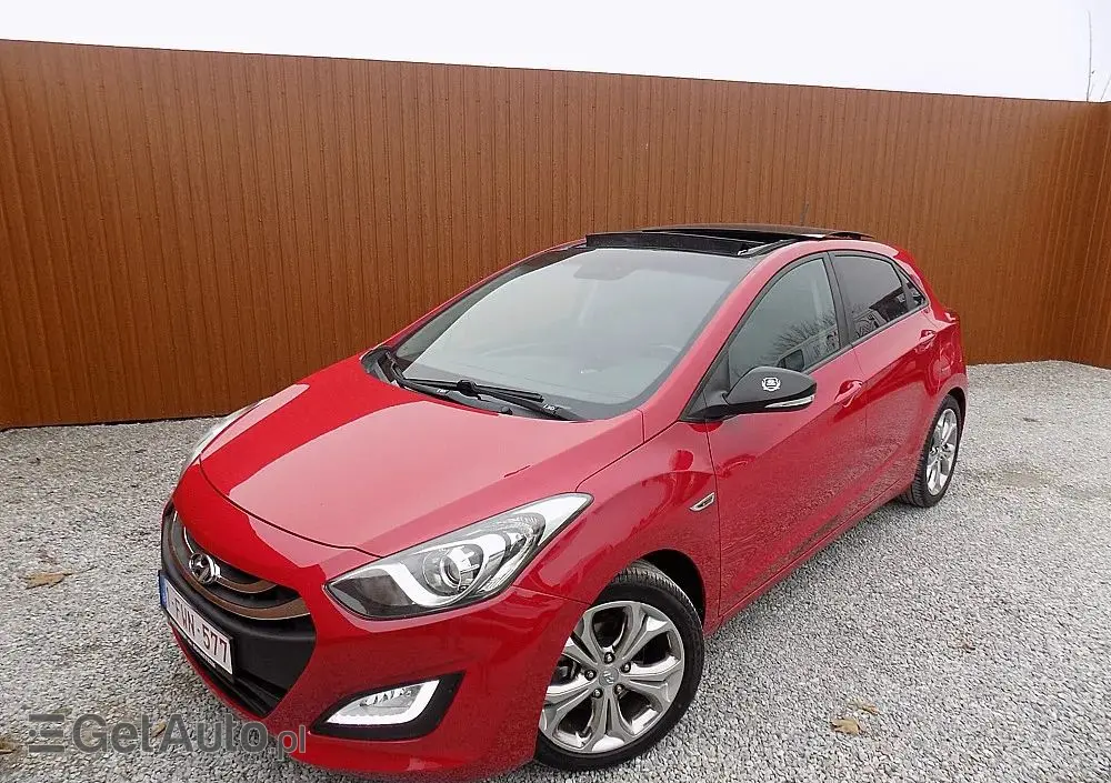 HYUNDAI I30 1.6 CRDI Fifa World Cup Edition