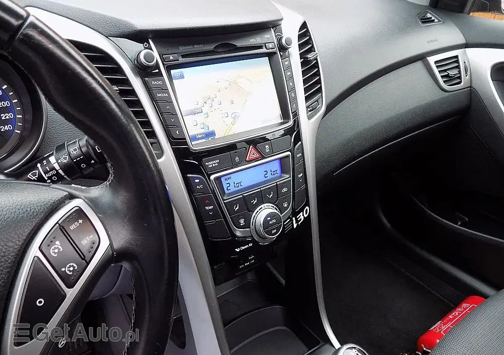 HYUNDAI I30 1.6 CRDI Fifa World Cup Edition