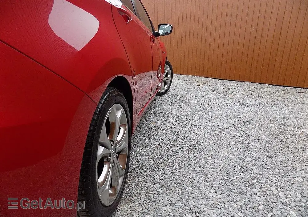 HYUNDAI I30 1.6 CRDI Fifa World Cup Edition