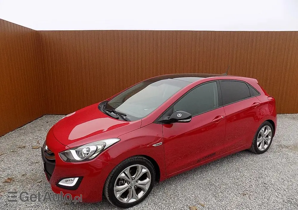 HYUNDAI I30 1.6 CRDI Fifa World Cup Edition