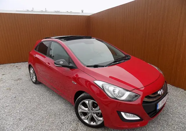 HYUNDAI I30 1.6 CRDI Fifa World Cup Edition