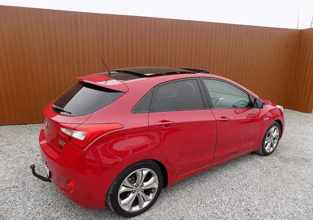 HYUNDAI I30 1.6 CRDI Fifa World Cup Edition