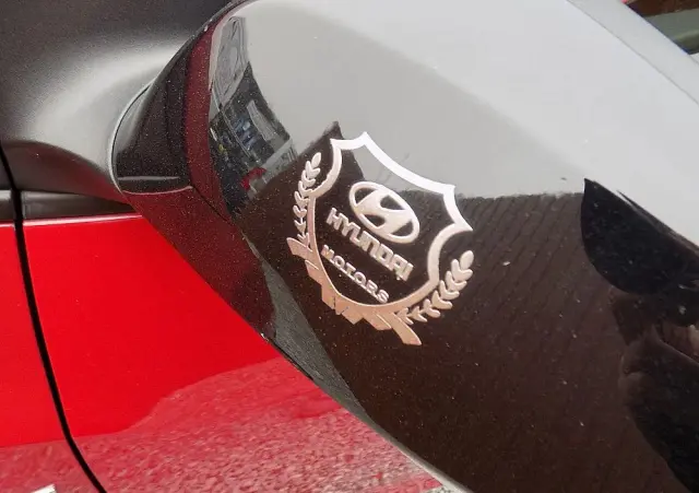 HYUNDAI I30 1.6 CRDI Fifa World Cup Edition