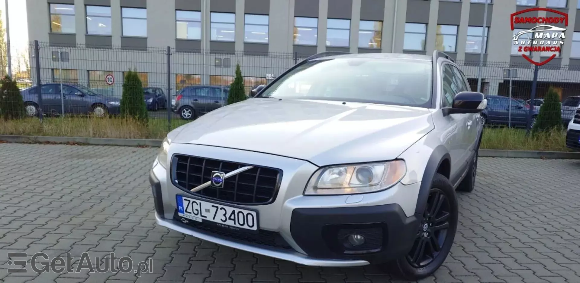 VOLVO XC70 