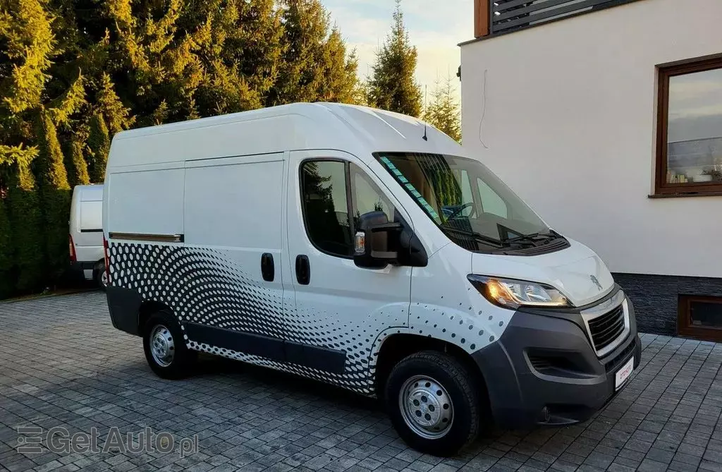 PEUGEOT Boxer 