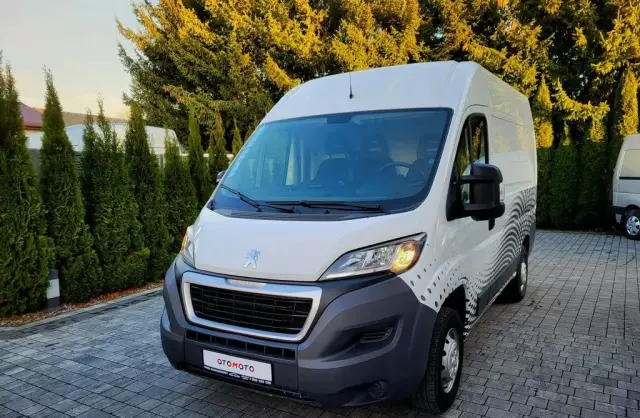 PEUGEOT Boxer 