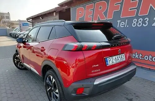 PEUGEOT 2008 