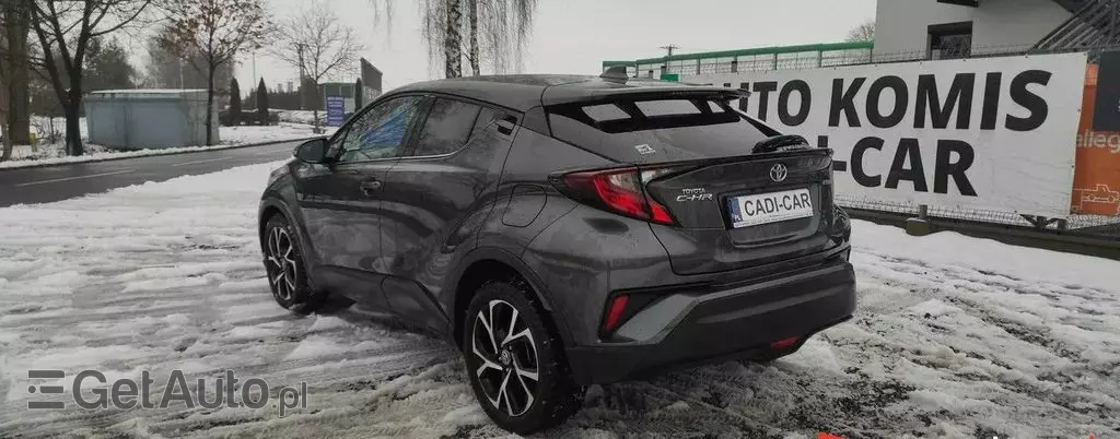 TOYOTA C-HR 