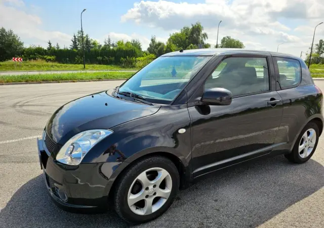 SUZUKI Swift 1.3 Comfort
