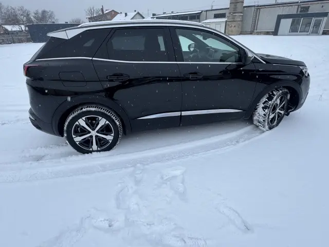 PEUGEOT 3008 GT 180 Aut.