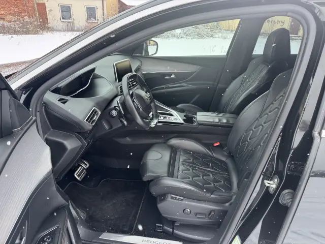 PEUGEOT 3008 GT 180 Aut.