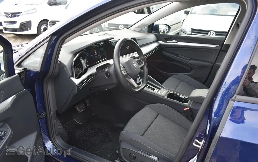 VOLKSWAGEN Golf 1.5 eTSI OPF DSG Life