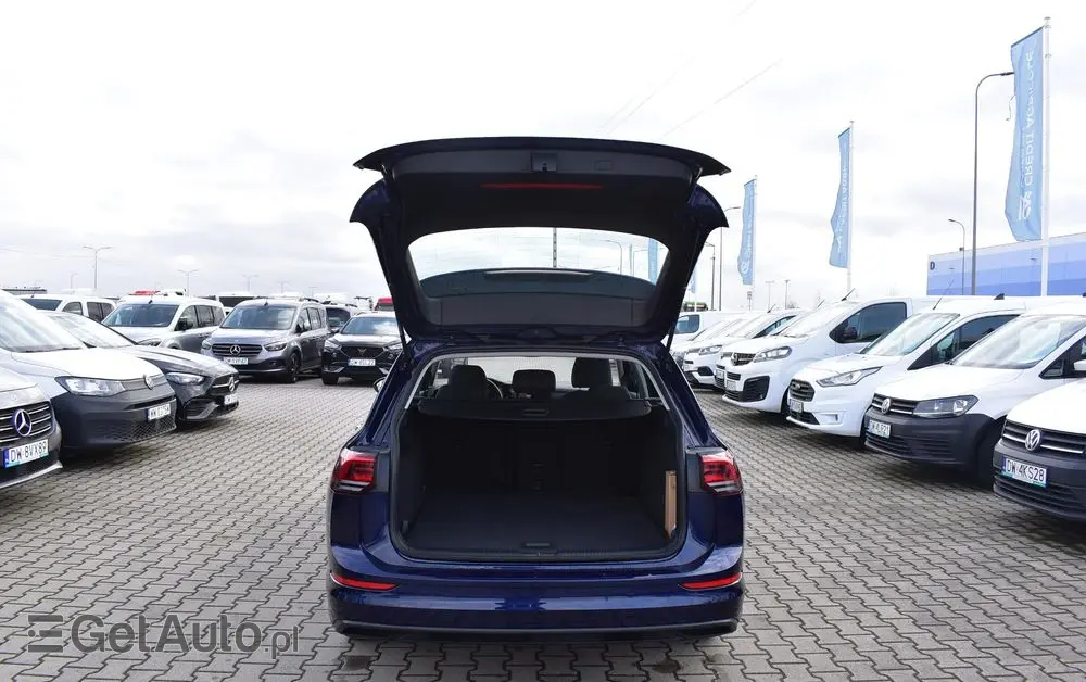 VOLKSWAGEN Golf 1.5 eTSI OPF DSG Life