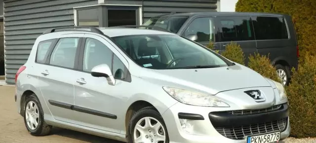 PEUGEOT 308 