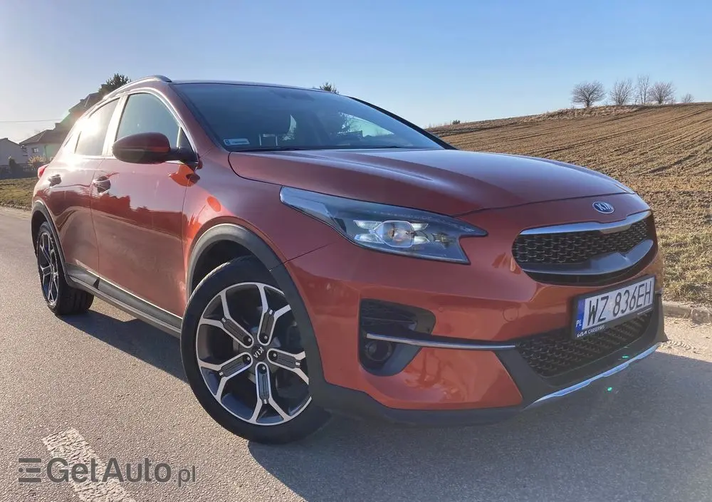 KIA XCeed 1.5 T-GDI Business Line DCT