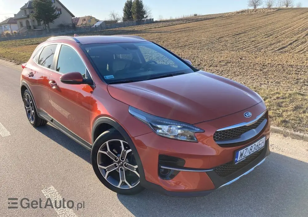KIA XCeed 1.5 T-GDI Business Line DCT
