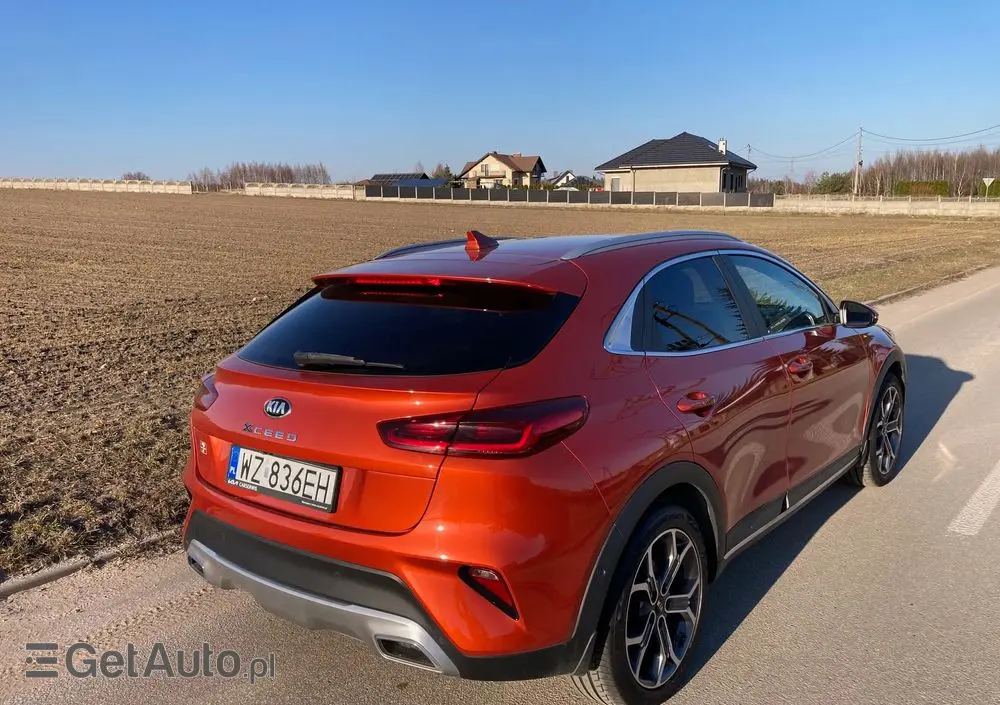 KIA XCeed 1.5 T-GDI Business Line DCT