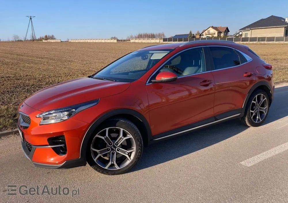 KIA XCeed 1.5 T-GDI Business Line DCT