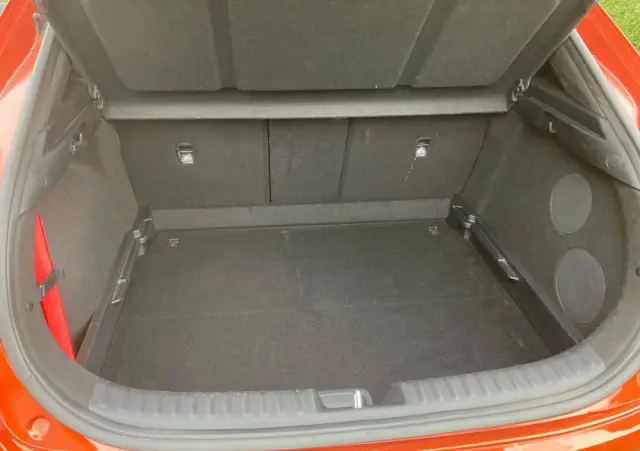 KIA XCeed 1.5 T-GDI Business Line DCT