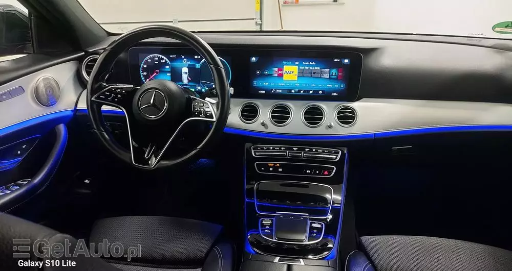 MERCEDES-BENZ Klasa E 220 d 9G-TRONIC Exclusive