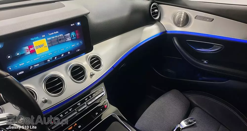 MERCEDES-BENZ Klasa E 220 d 9G-TRONIC Exclusive