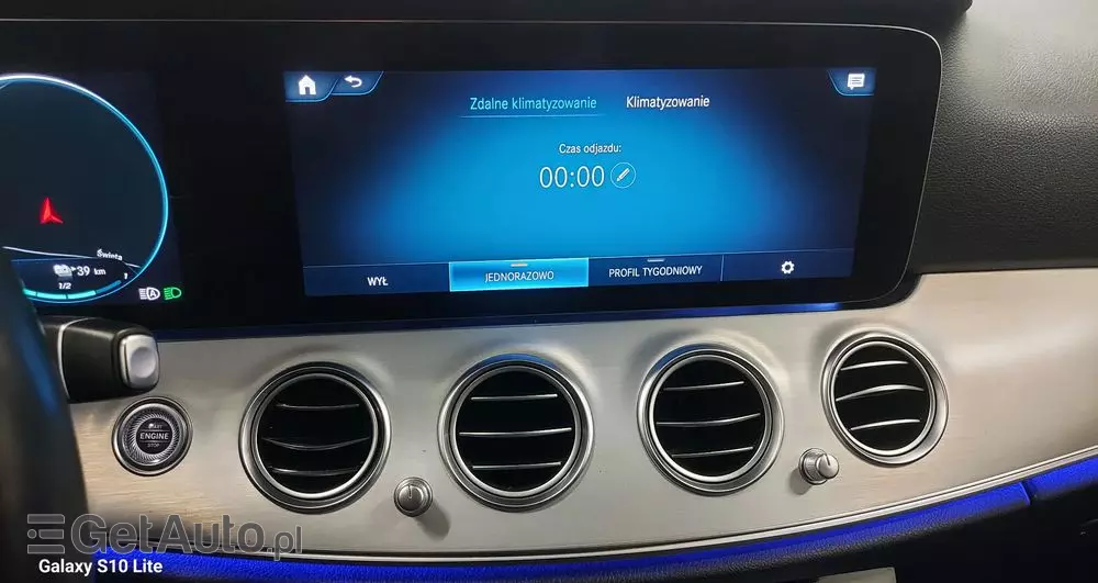 MERCEDES-BENZ Klasa E 220 d 9G-TRONIC Exclusive