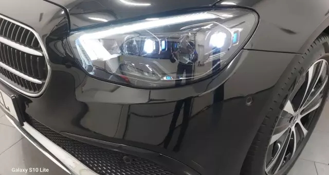 MERCEDES-BENZ Klasa E 220 d 9G-TRONIC Exclusive