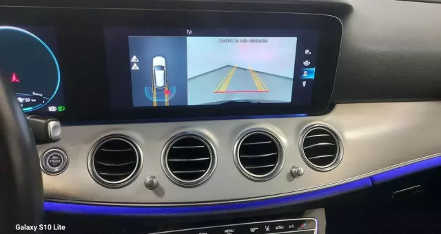 MERCEDES-BENZ Klasa E 220 d 9G-TRONIC Exclusive