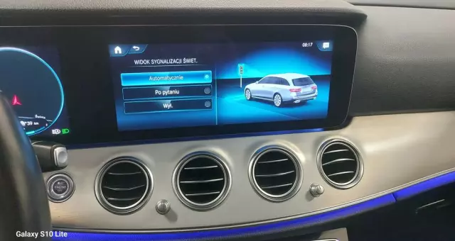 MERCEDES-BENZ Klasa E 220 d 9G-TRONIC Exclusive