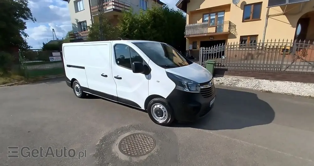 OPEL Vivaro 