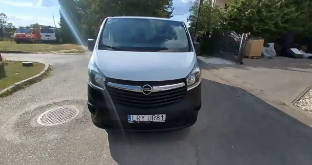 OPEL Vivaro 