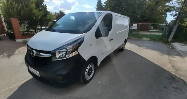OPEL Vivaro 