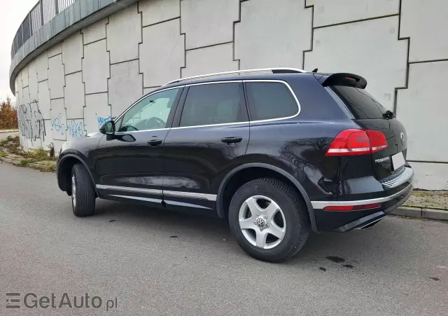 VOLKSWAGEN Touareg 3.0 V6 TDI BMT Perfectline R-Style