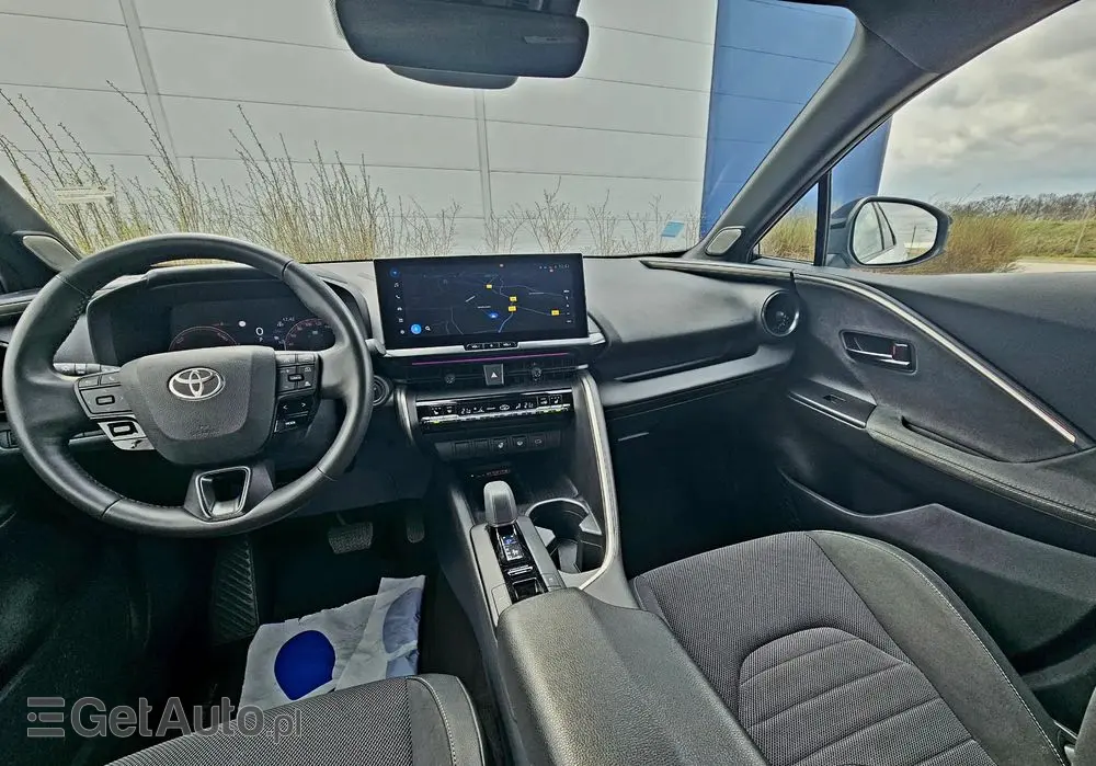 TOYOTA C-HR 2.0 Hybrid Dynamic Force Executive