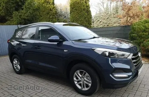 HYUNDAI Tucson 