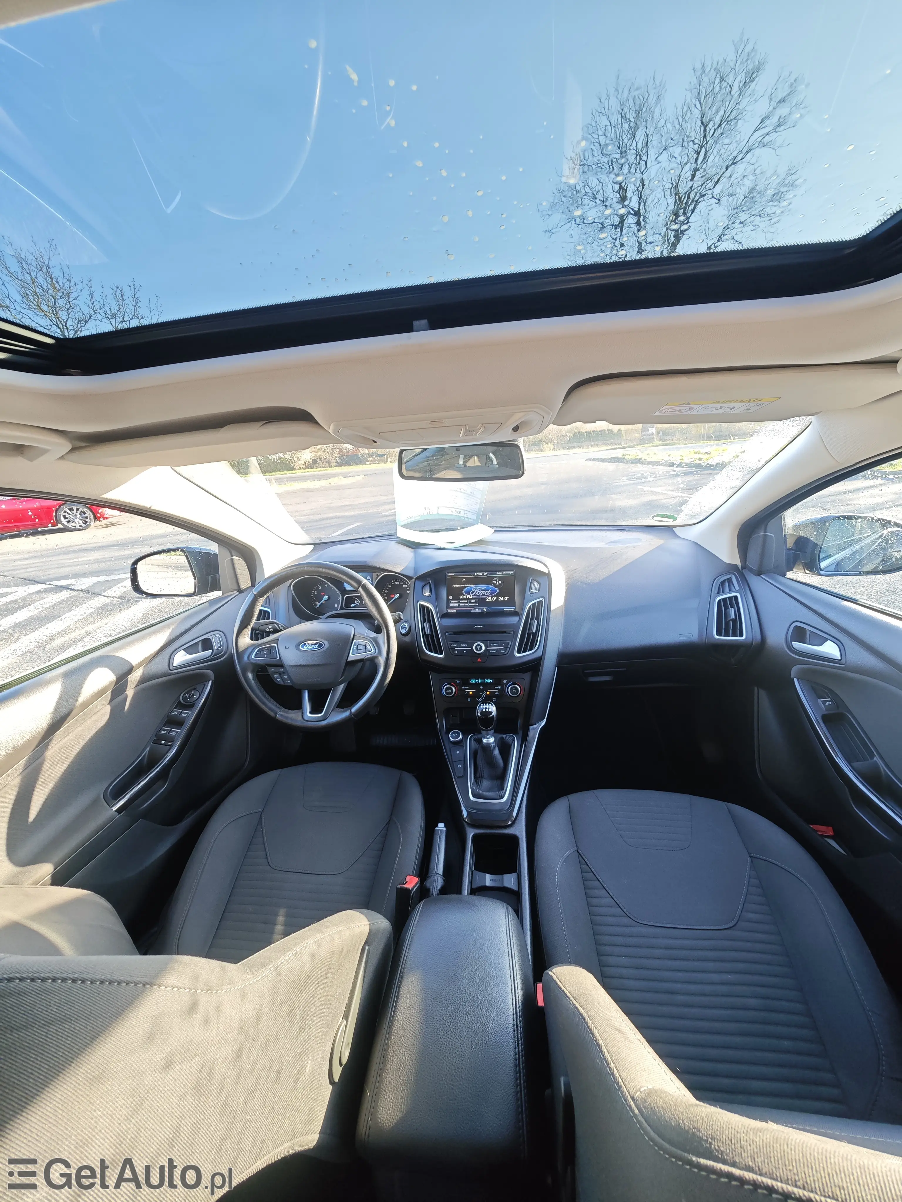 FORD Focus Titanium