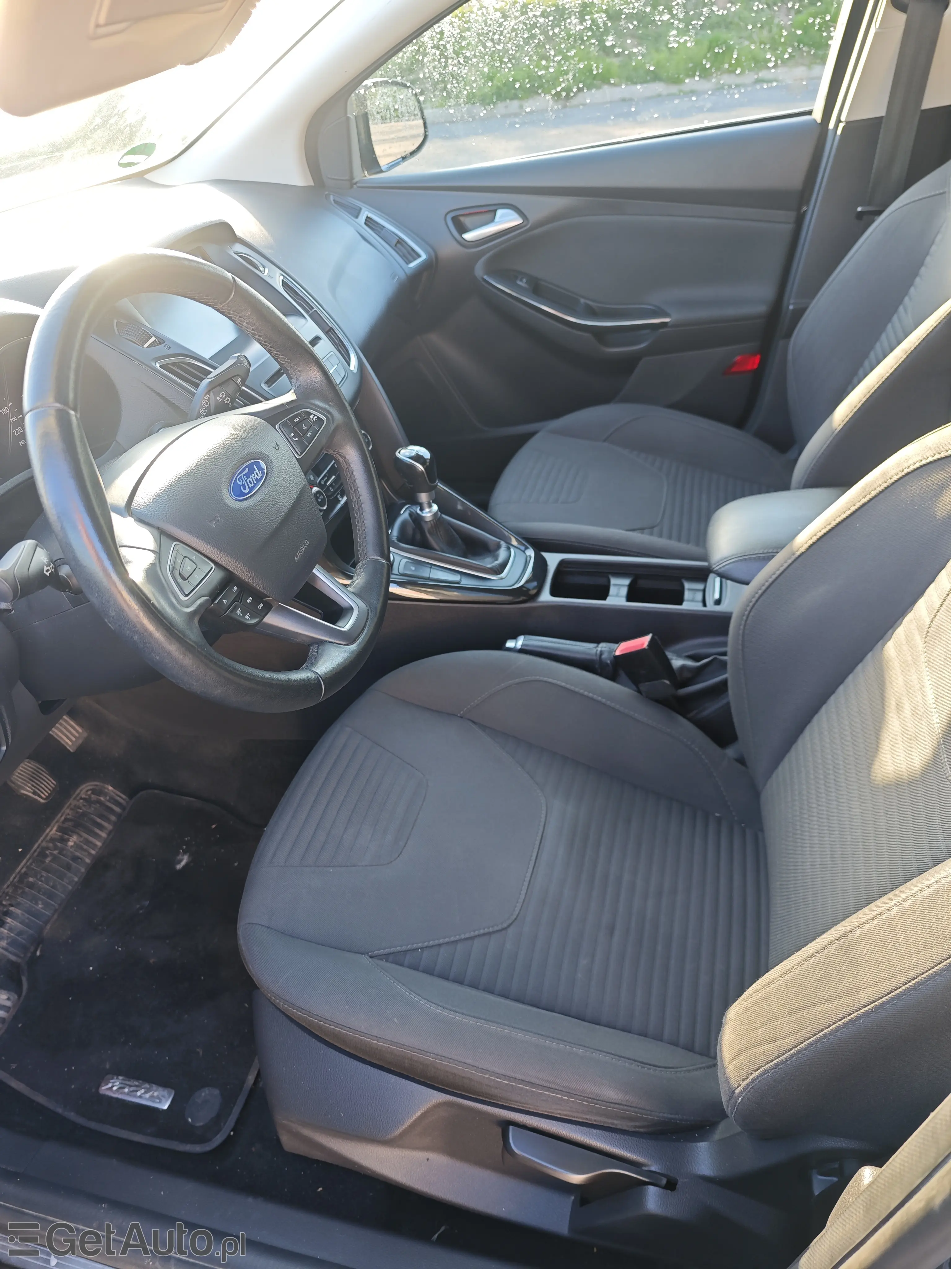 FORD Focus Titanium