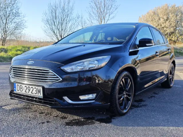 FORD Focus Titanium