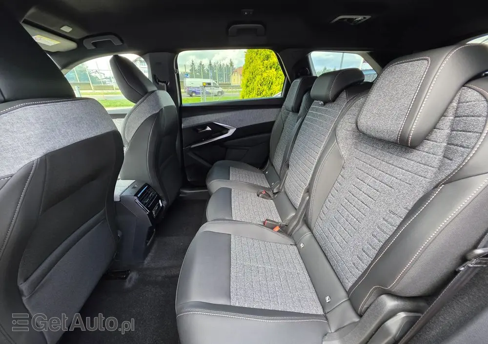 PEUGEOT 5008 1.2 PureTech mHEV Allure S&S e-DCS6