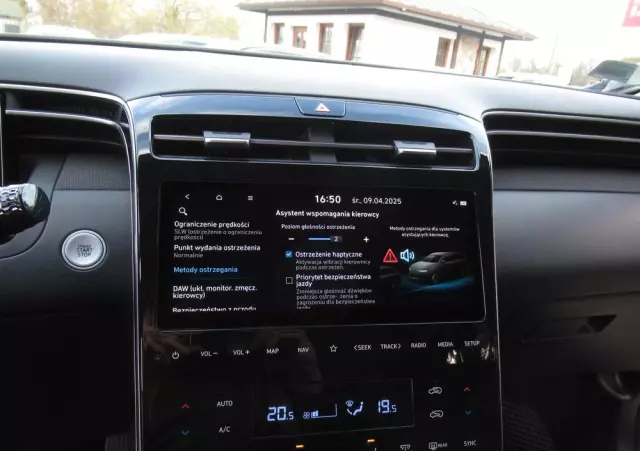 HYUNDAI Tucson 1.6 T-GDi 48V Executive 4WD DCT