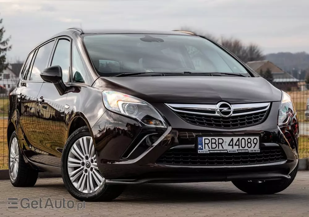 OPEL Zafira 2.0 CDTI Enjoy