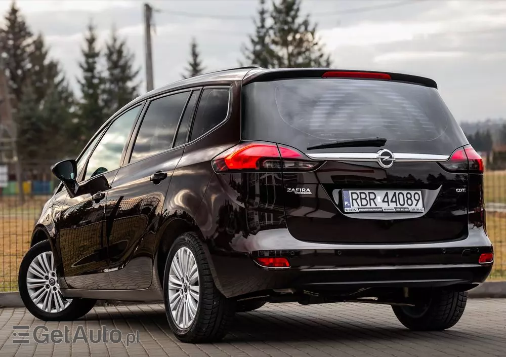 OPEL Zafira 2.0 CDTI Enjoy