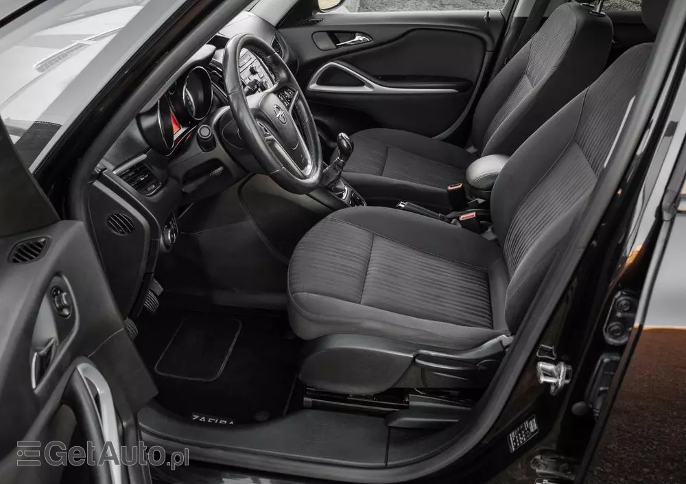 OPEL Zafira 2.0 CDTI Enjoy