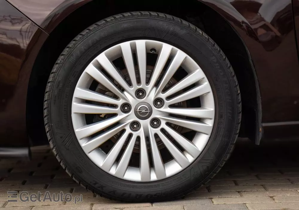 OPEL Zafira 2.0 CDTI Enjoy