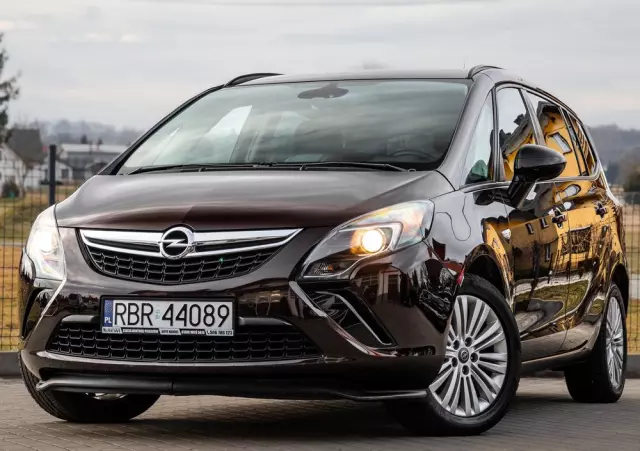 OPEL Zafira 2.0 CDTI Enjoy